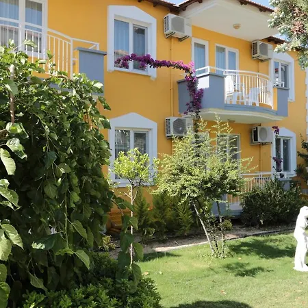 Convenient Near Beach In فندق مبيت وإفطار كوشاداسيه